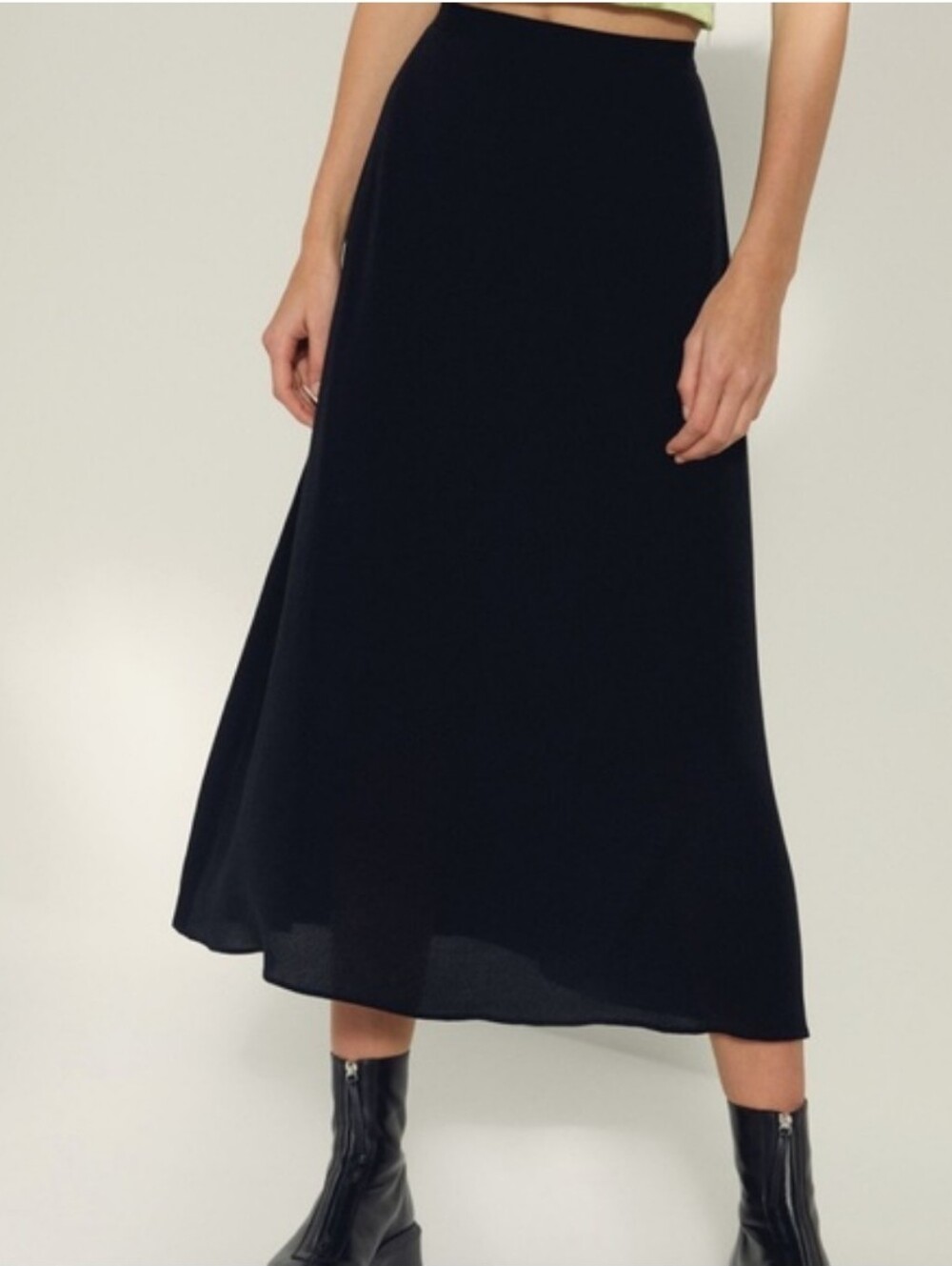 Aritzia Wilfred Black A-line Maxi Skirt 4